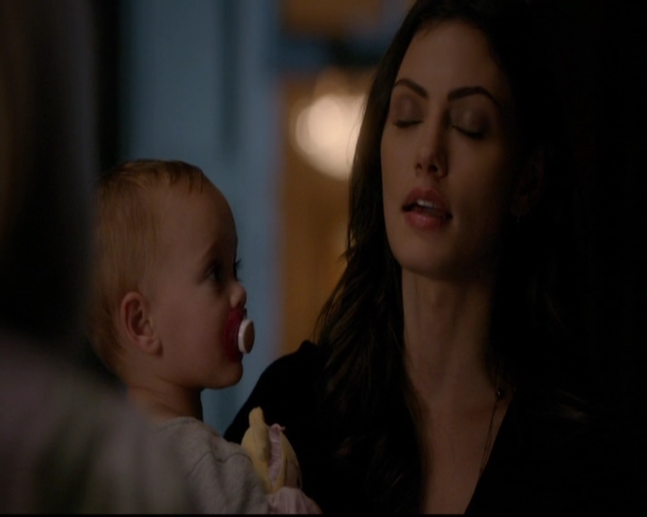 VampireDiariesWorld-dot-nl_TheOriginals_3x08TheOtherGirlInNewOrleans1991.jpg