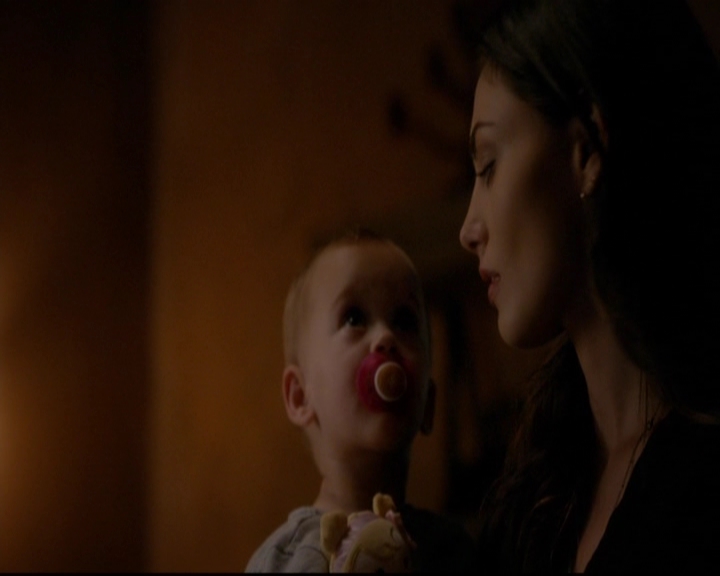 VampireDiariesWorld-dot-nl_TheOriginals_3x08TheOtherGirlInNewOrleans1994.jpg