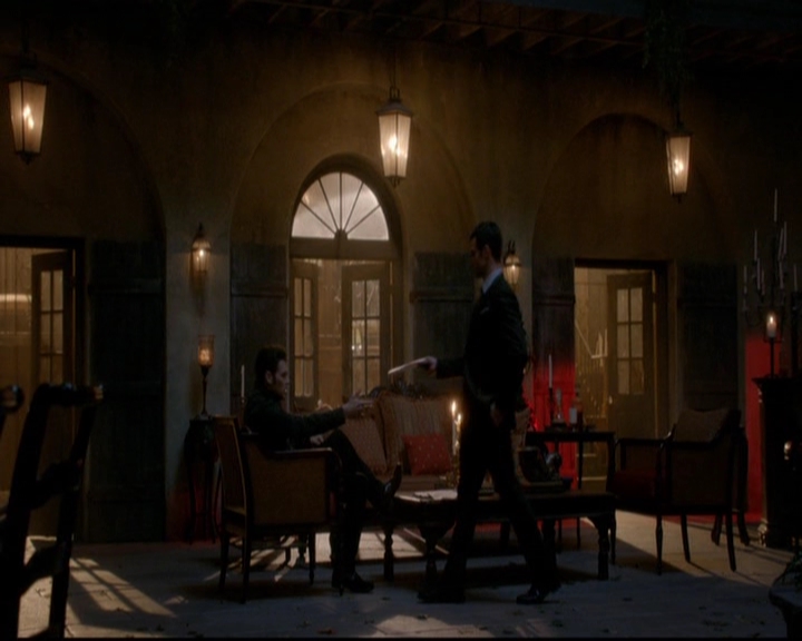 VampireDiariesWorld-dot-nl_TheOriginals_3x08TheOtherGirlInNewOrleans2032.jpg