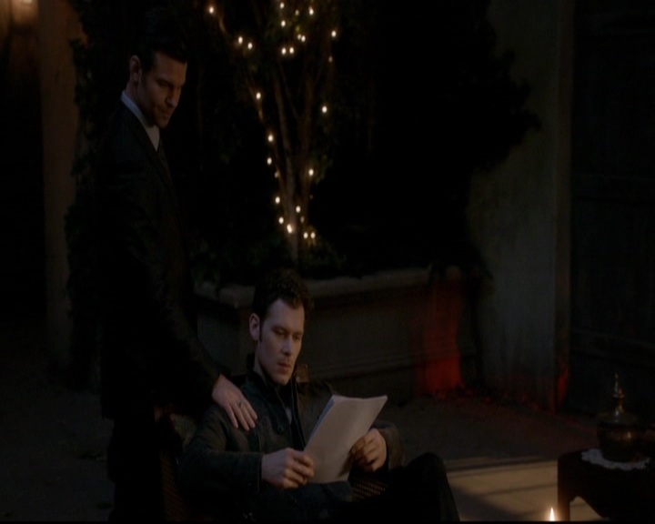 VampireDiariesWorld-dot-nl_TheOriginals_3x08TheOtherGirlInNewOrleans2037.jpg