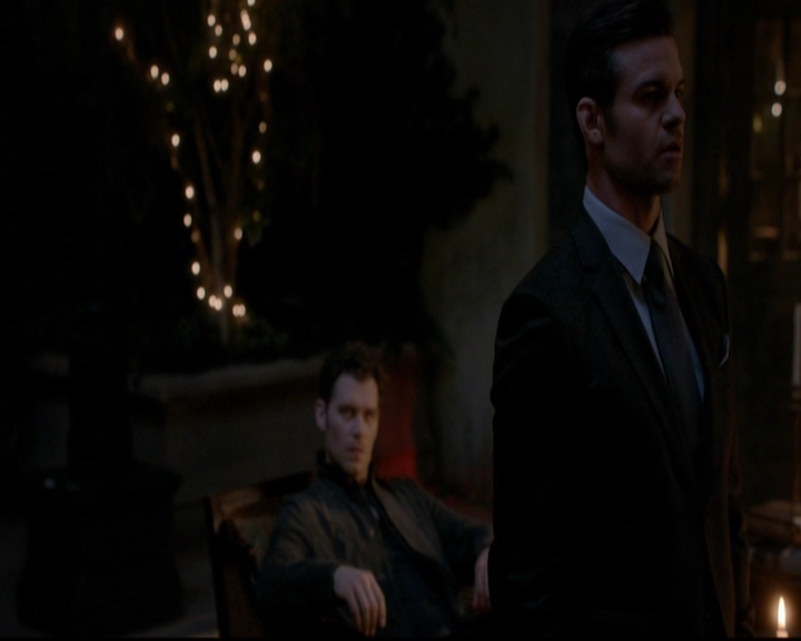 VampireDiariesWorld-dot-nl_TheOriginals_3x08TheOtherGirlInNewOrleans2049.jpg