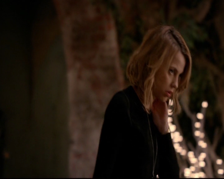 VampireDiariesWorld-dot-nl_TheOriginals_3x09Savior1005.jpg