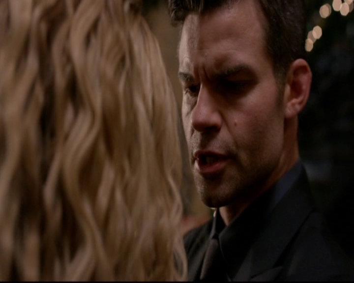 VampireDiariesWorld-dot-nl_TheOriginals_3x09Savior1299.jpg