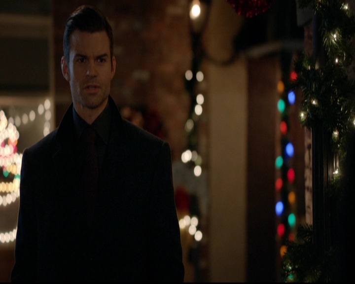 VampireDiariesWorld-dot-nl_TheOriginals_3x09Savior2077.jpg