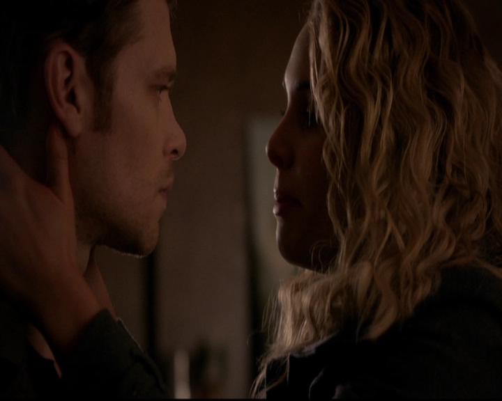 VampireDiariesWorld-dot-nl_TheOriginals_3x10AGhostAlongTheMississippi0771.jpg