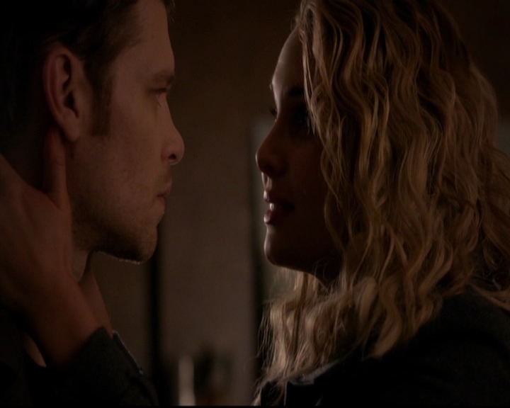 VampireDiariesWorld-dot-nl_TheOriginals_3x10AGhostAlongTheMississippi0772.jpg