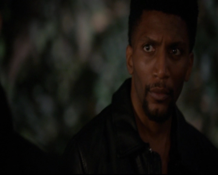 VampireDiariesWorld-dot-nl_TheOriginals_3x10AGhostAlongTheMississippi0912.jpg