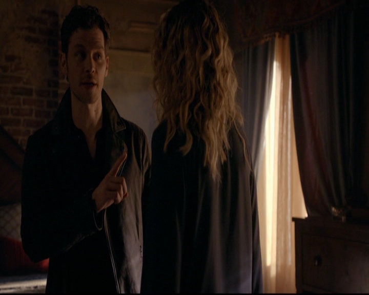 VampireDiariesWorld-dot-nl_TheOriginals_3x10AGhostAlongTheMississippi1035.jpg