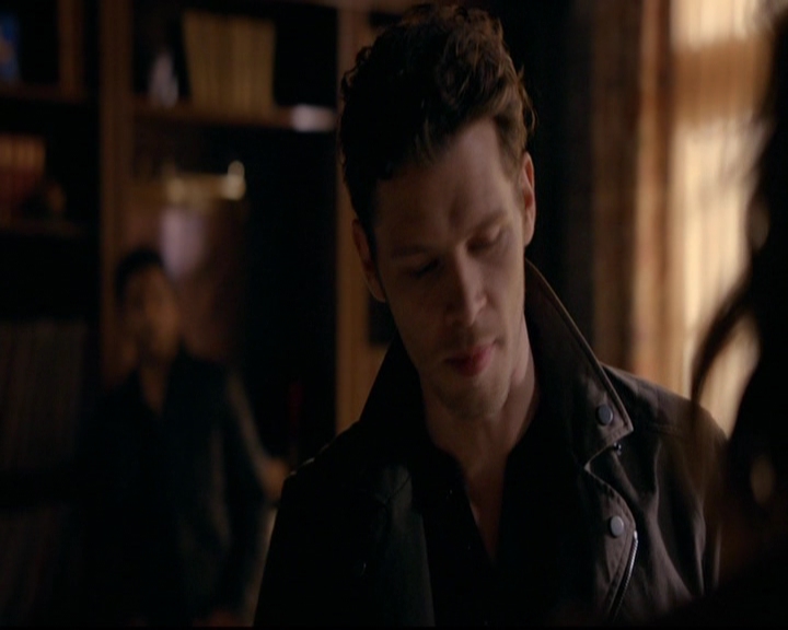 VampireDiariesWorld-dot-nl_TheOriginals_3x10AGhostAlongTheMississippi1122.jpg