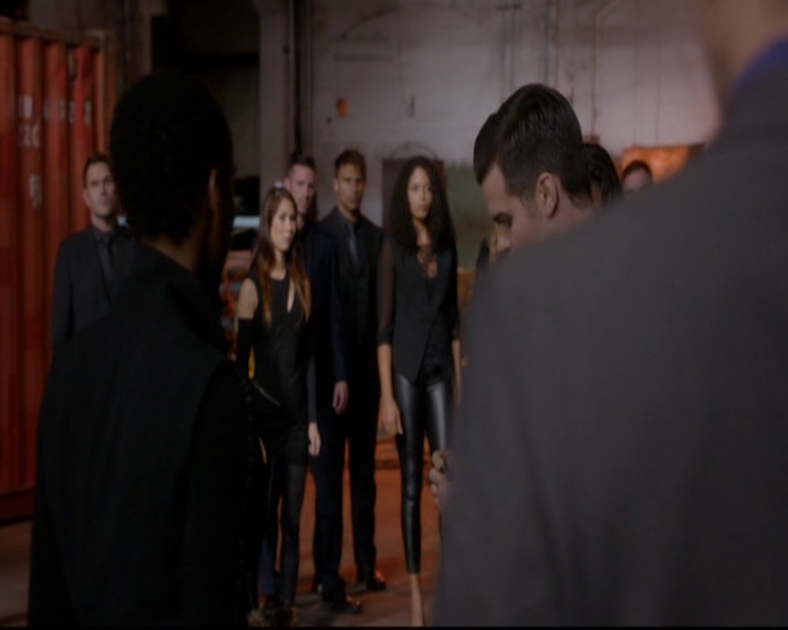 VampireDiariesWorld-dot-nl_TheOriginals_3x10AGhostAlongTheMississippi1552.jpg