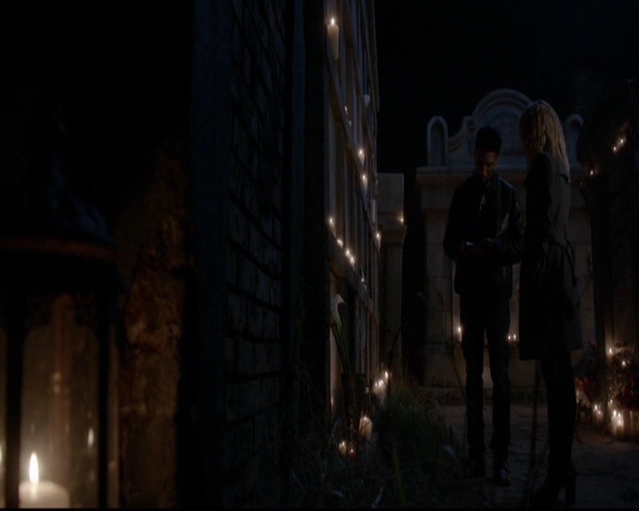 VampireDiariesWorld-dot-nl_TheOriginals_3x10AGhostAlongTheMississippi1974.jpg