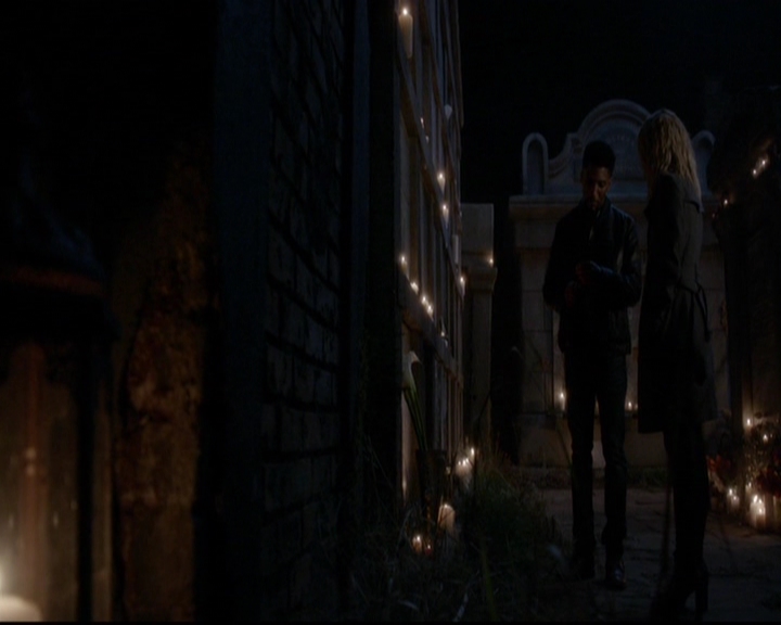 VampireDiariesWorld-dot-nl_TheOriginals_3x10AGhostAlongTheMississippi1976.jpg