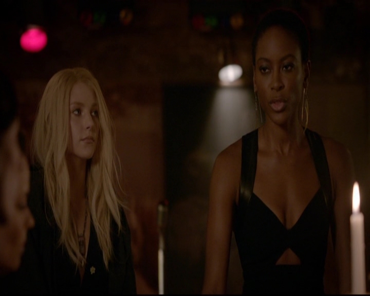 VampireDiariesWorld-dot-nl_TheOriginals_3x11WildAtHeart0146.jpg