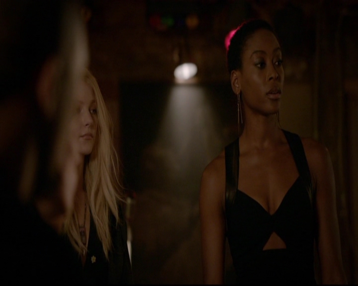 VampireDiariesWorld-dot-nl_TheOriginals_3x11WildAtHeart0149.jpg