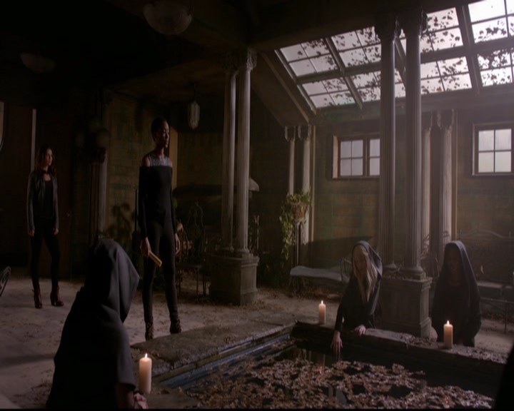 VampireDiariesWorld-dot-nl_TheOriginals_3x11WildAtHeart0446.jpg