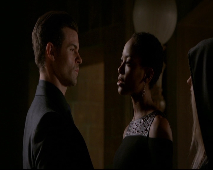 VampireDiariesWorld-dot-nl_TheOriginals_3x11WildAtHeart0764.jpg