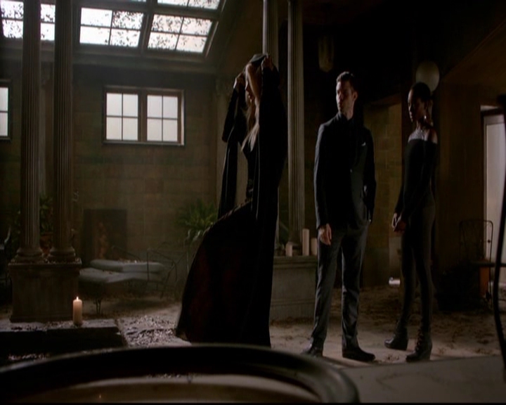 VampireDiariesWorld-dot-nl_TheOriginals_3x11WildAtHeart0785.jpg