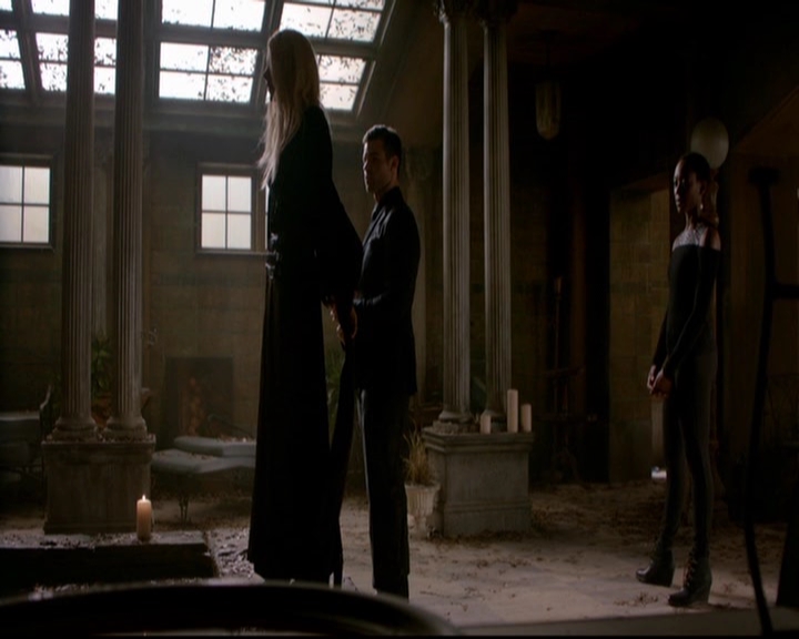 VampireDiariesWorld-dot-nl_TheOriginals_3x11WildAtHeart0788.jpg