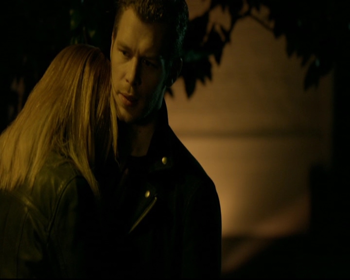 VampireDiariesWorld-dot-nl_TheOriginals_3x11WildAtHeart1021.jpg