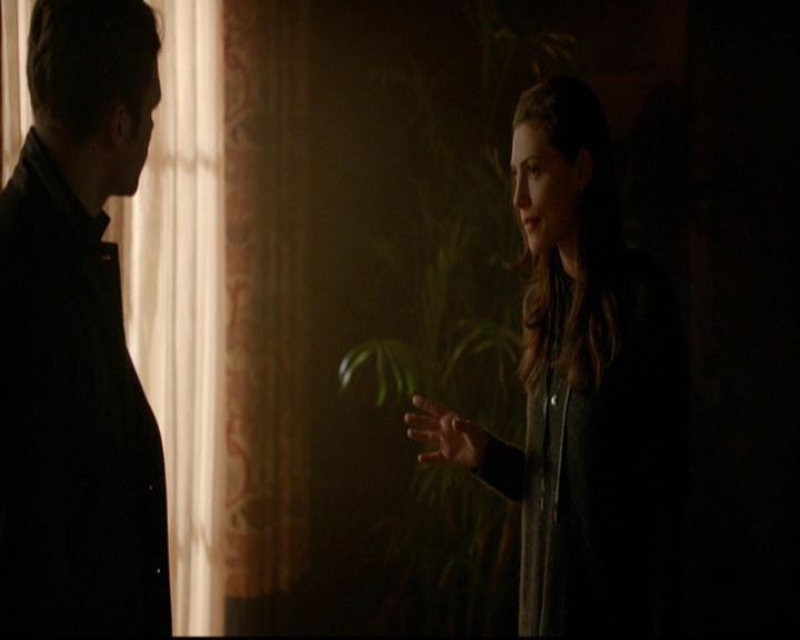 VampireDiariesWorld-dot-nl_TheOriginals_3x12DeadAngels0816.jpg