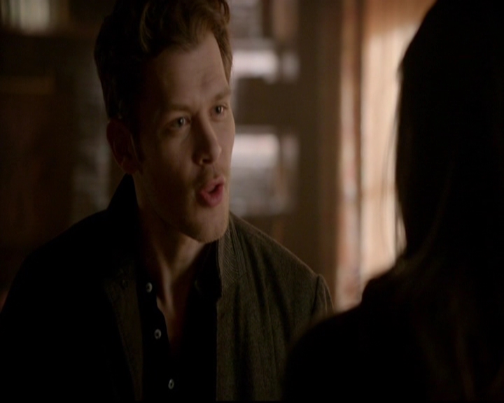 VampireDiariesWorld-dot-nl_TheOriginals_3x12DeadAngels0819.jpg