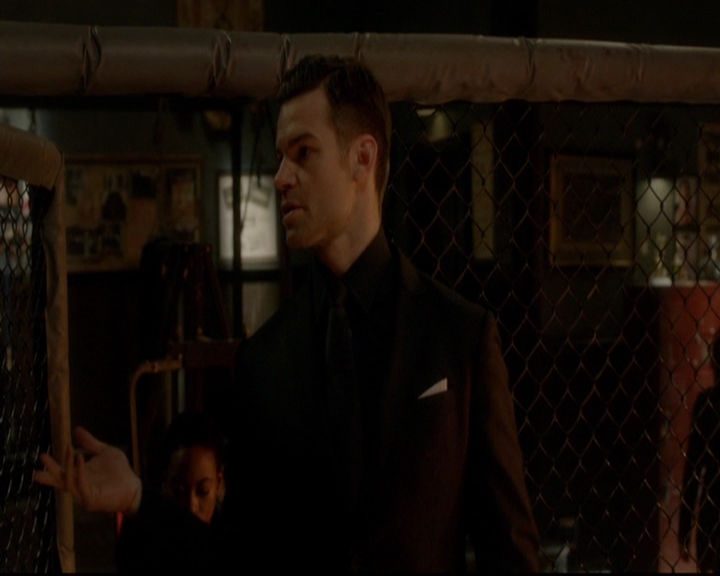 VampireDiariesWorld-dot-nl_TheOriginals_3x12DeadAngels0870.jpg