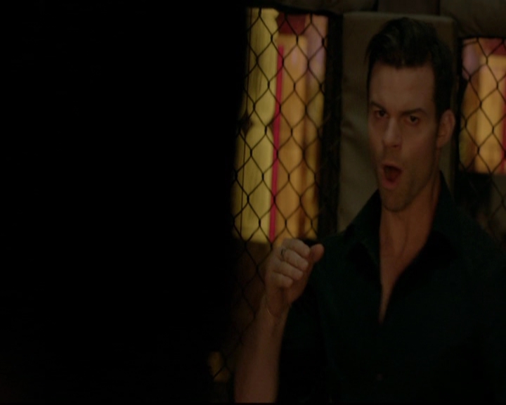 VampireDiariesWorld-dot-nl_TheOriginals_3x12DeadAngels1119.jpg