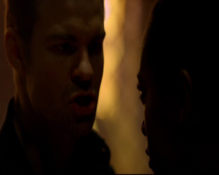 VampireDiariesWorld-dot-nl_TheOriginals_3x12DeadAngels1146.jpg