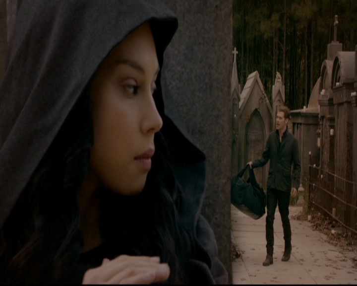 VampireDiariesWorld-dot-nl_TheOriginals_3x12DeadAngels1233.jpg