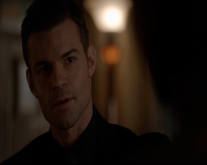 VampireDiariesWorld-dot-nl_TheOriginals_3x12DeadAngels1313.jpg