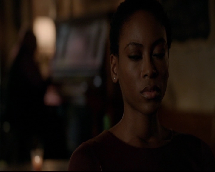 VampireDiariesWorld-dot-nl_TheOriginals_3x12DeadAngels1351.jpg