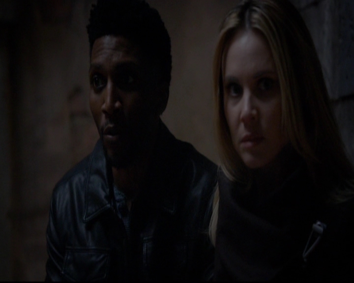 VampireDiariesWorld-dot-nl_TheOriginals_3x12DeadAngels1454.jpg