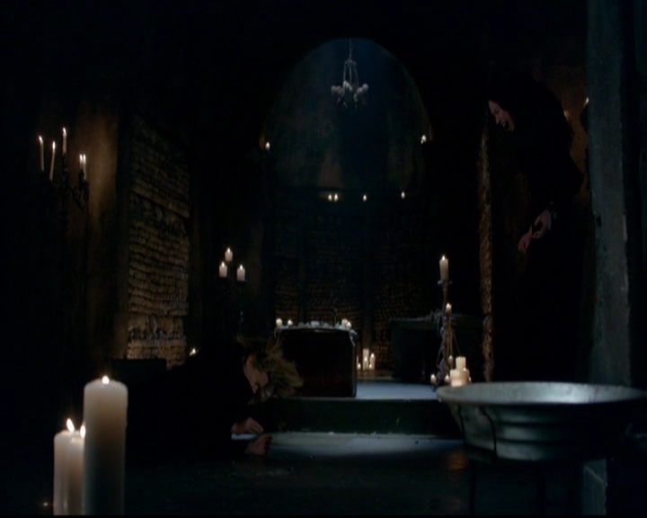 VampireDiariesWorld-dot-nl_TheOriginals_3x12DeadAngels1524.jpg