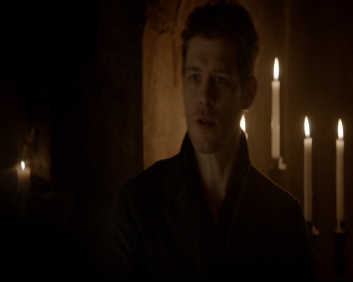 VampireDiariesWorld-dot-nl_TheOriginals_3x12DeadAngels1657.jpg