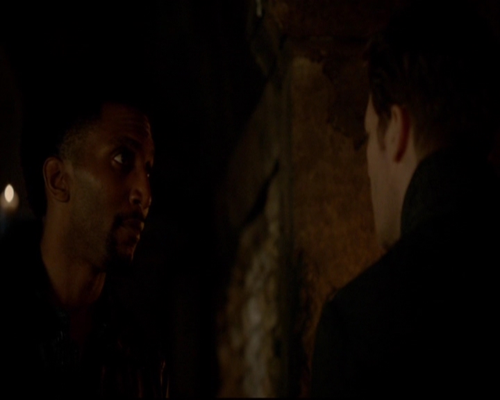 VampireDiariesWorld-dot-nl_TheOriginals_3x12DeadAngels1664.jpg