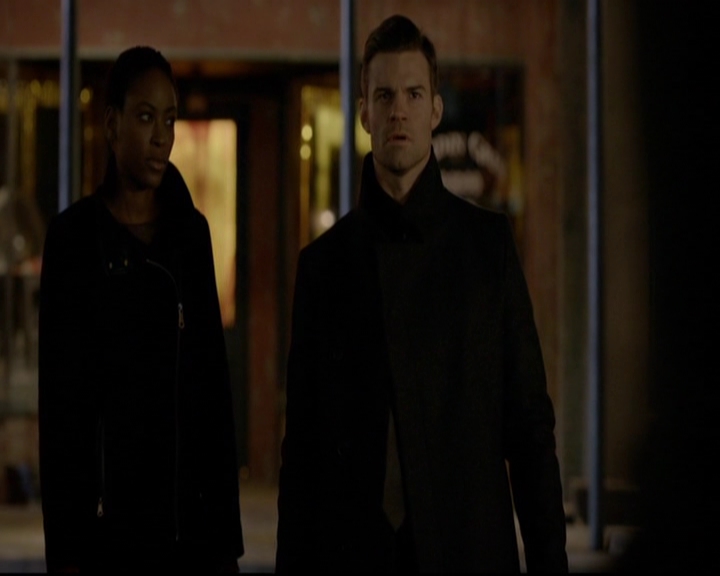 VampireDiariesWorld-dot-nl_TheOriginals_3x12DeadAngels1797.jpg