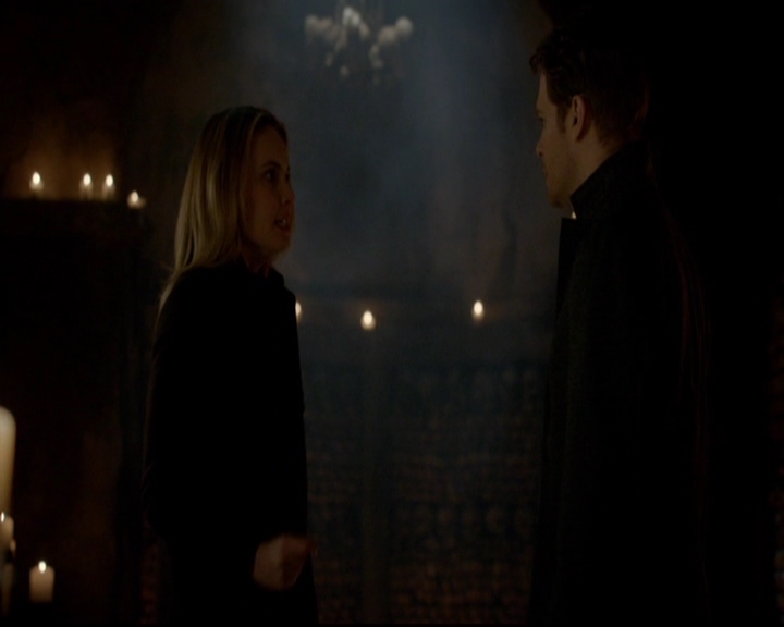 VampireDiariesWorld-dot-nl_TheOriginals_3x12DeadAngels1839.jpg