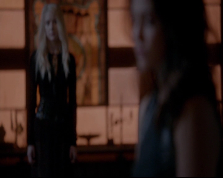 VampireDiariesWorld-dot-nl_TheOriginals_3x12DeadAngels2024.jpg