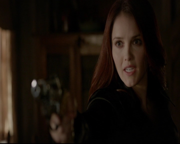 VampireDiariesWorld-dot-nl_TheOriginals_3x13HeartShapedBox0862.jpg