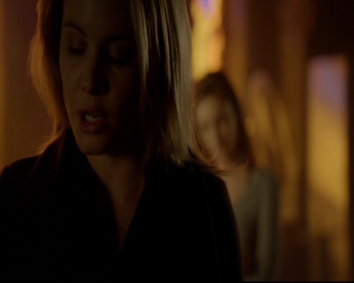 VampireDiariesWorld-dot-nl_TheOriginals_3x13HeartShapedBox0899.jpg