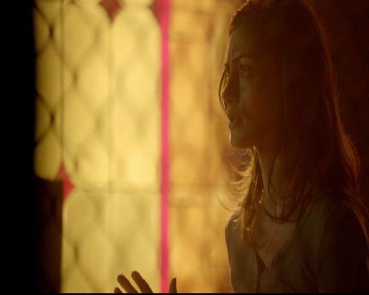 VampireDiariesWorld-dot-nl_TheOriginals_3x13HeartShapedBox0942.jpg