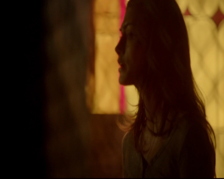 VampireDiariesWorld-dot-nl_TheOriginals_3x13HeartShapedBox0944.jpg