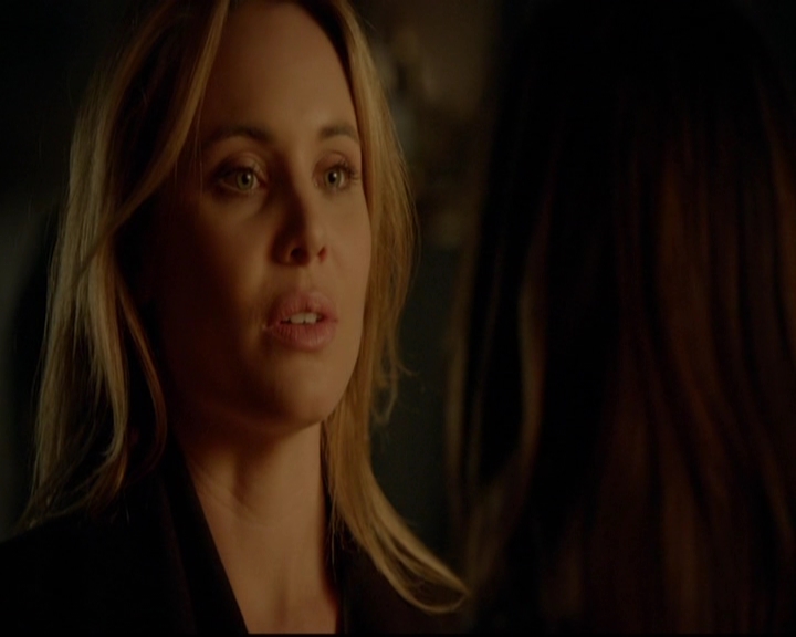 VampireDiariesWorld-dot-nl_TheOriginals_3x13HeartShapedBox0965.jpg
