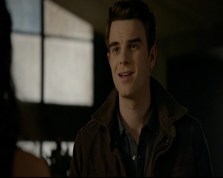 VampireDiariesWorld-dot-nl_TheOriginals_3x13HeartShapedBox0996.jpg