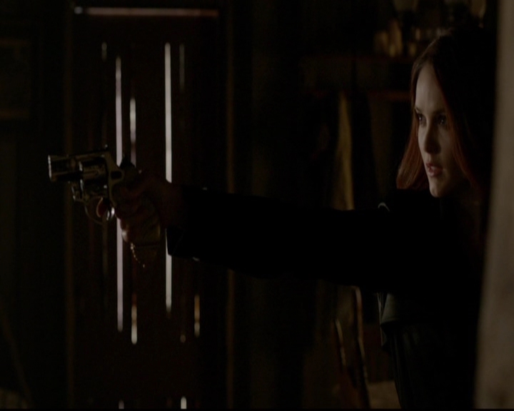 VampireDiariesWorld-dot-nl_TheOriginals_3x13HeartShapedBox1080.jpg