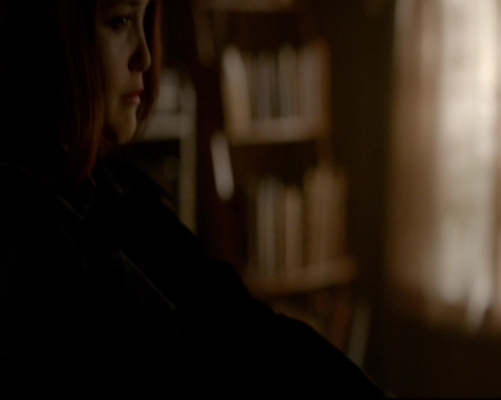 VampireDiariesWorld-dot-nl_TheOriginals_3x13HeartShapedBox1114.jpg