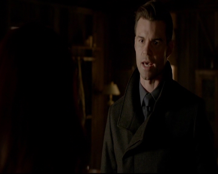 VampireDiariesWorld-dot-nl_TheOriginals_3x13HeartShapedBox1119.jpg