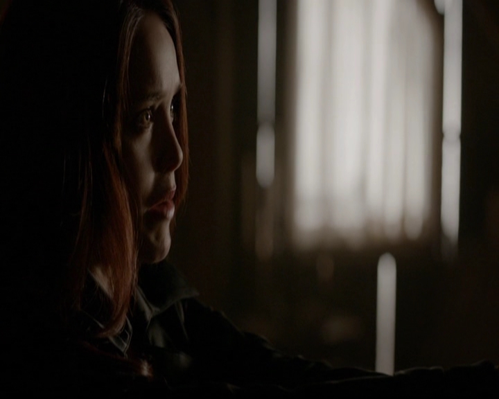 VampireDiariesWorld-dot-nl_TheOriginals_3x13HeartShapedBox1139.jpg