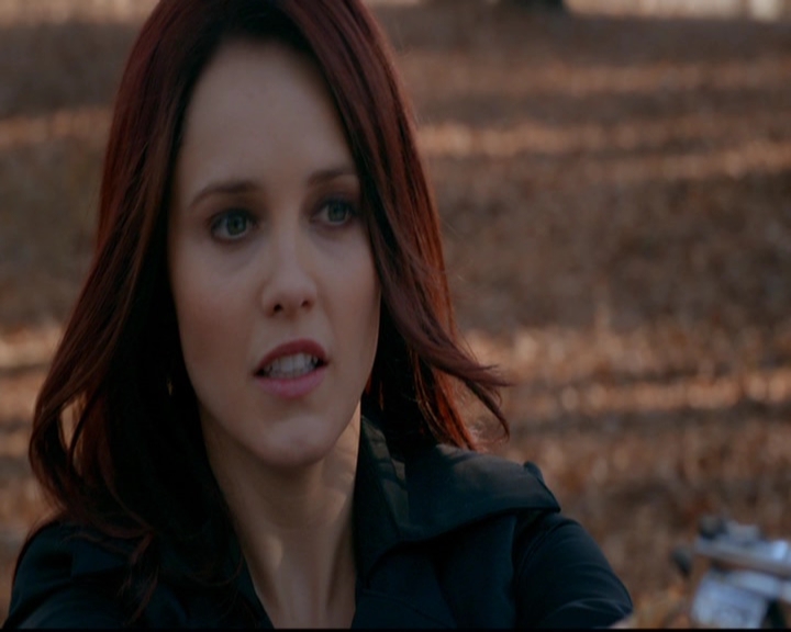 VampireDiariesWorld-dot-nl_TheOriginals_3x13HeartShapedBox1489.jpg