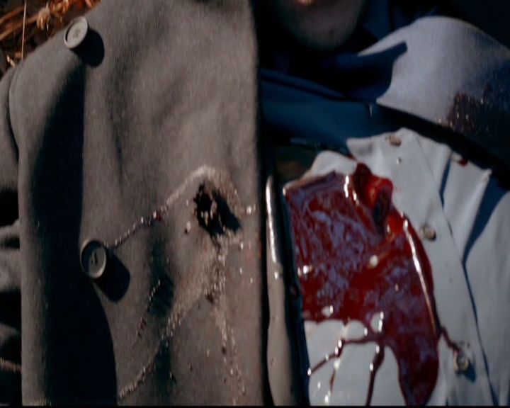 VampireDiariesWorld-dot-nl_TheOriginals_3x13HeartShapedBox1534.jpg